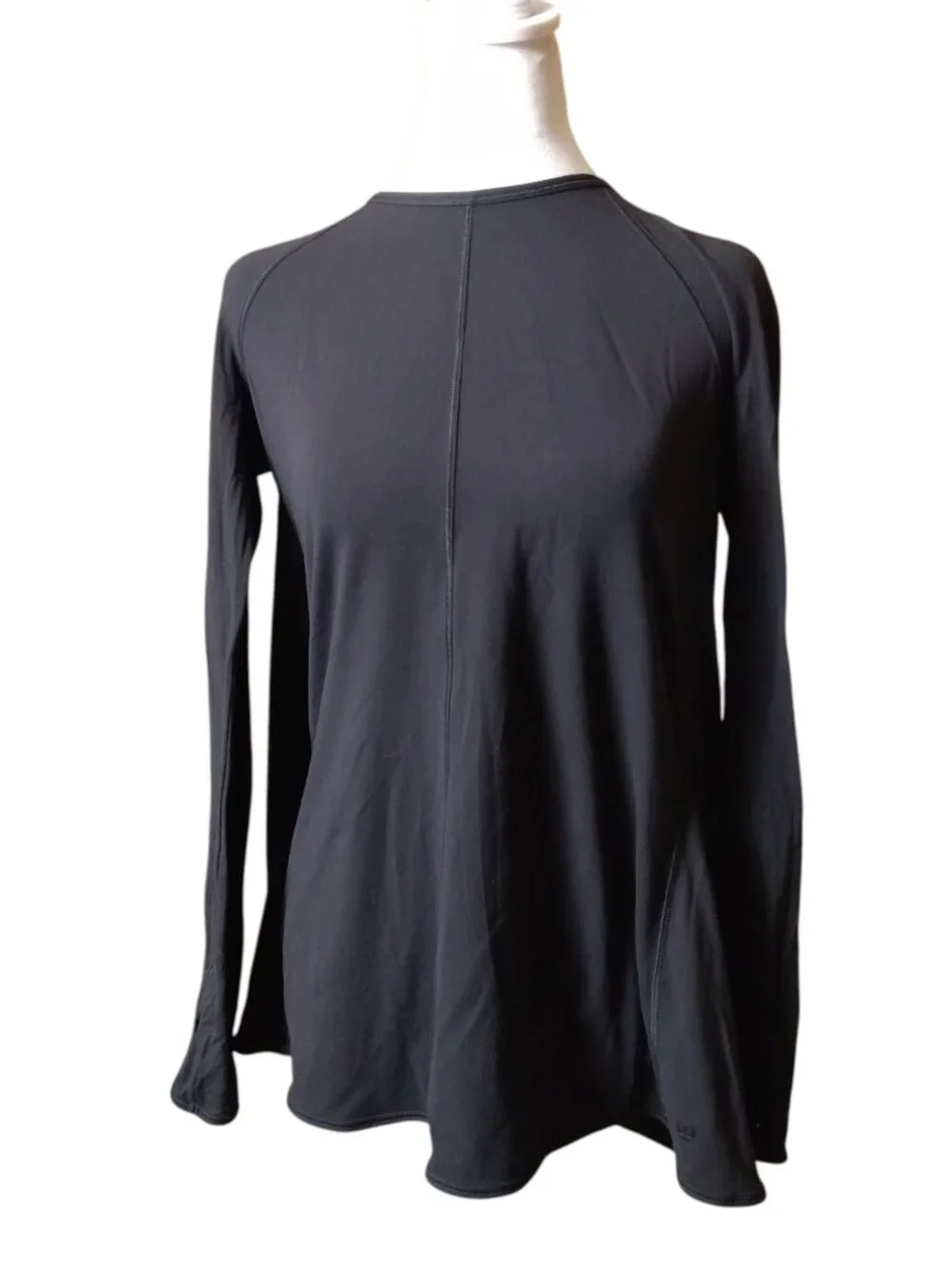 Lululemon Making Moves Black Long Sleeve Top Size 4? Activewear Athletic Running - Picture 2 of 7